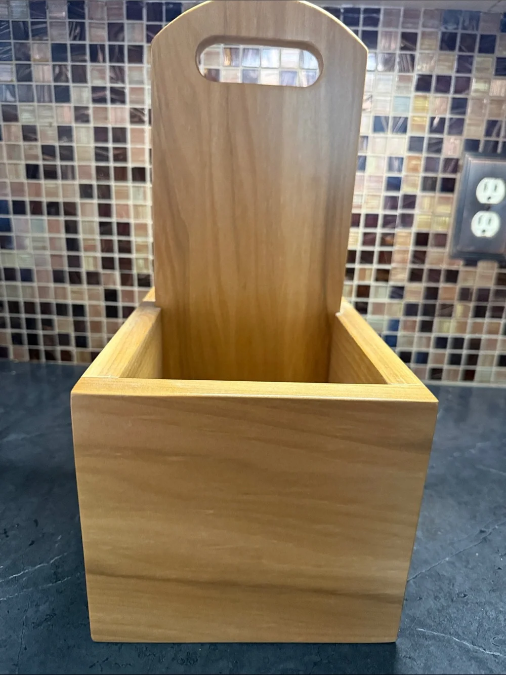 Natural Wood Growler Caddy